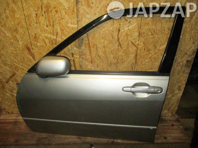 Дверь боковая для Toyota Altezza GXE10        Серебро