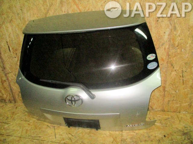 Дверь багажника для Toyota Auris NZE154  1NZ-FE      