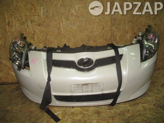 Ноускат для Toyota Auris ZRE152  2ZR-FE      Белый