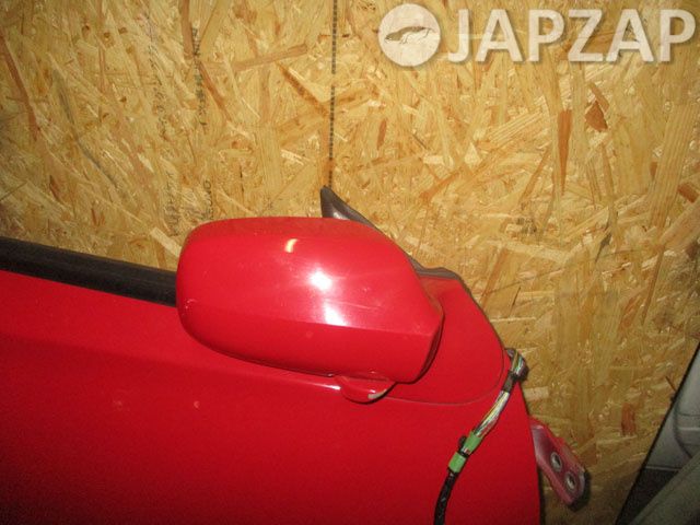 Зеркало для Toyota Celica ZZT230  1ZZ-FE  перед право   Красный