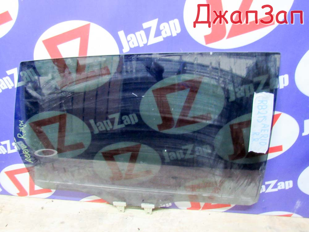 Стекло двери для Suzuki Aerio Liana RB21S    зад право   