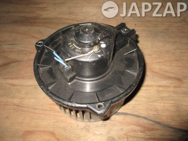Мотор печки для Toyota Ipsum ACM21  2AZ-FE      