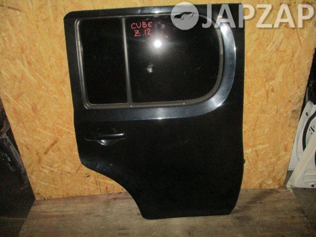 Дверь боковая для Nissan Cube Z12  HR15DE      Черный
