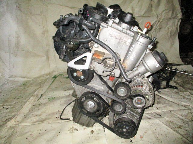 Двигатель для Volkswagen Golf MK5 1K1 1K5  BLP      