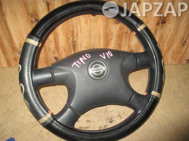 Руль для Nissan Tino V10        
