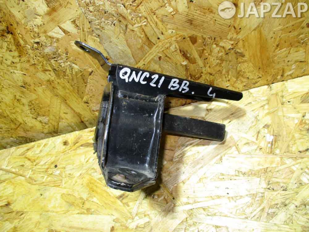 Подушка двигателя для Toyota bB QNC21  3SZ-VE  перед лево   
