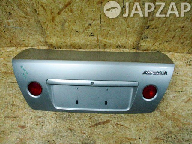 Крышка багажника для Toyota Altezza GXE10        Серебро