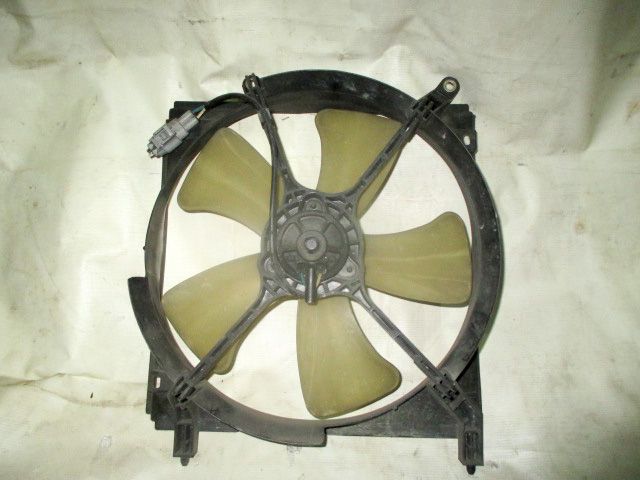 Вентилятор радиатора для Toyota Carina T210        