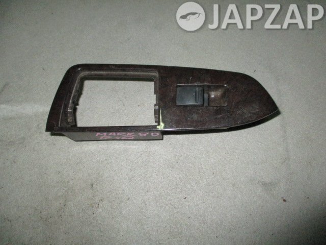 Кнопка стеклоподъемника для Toyota Markii GX90        
