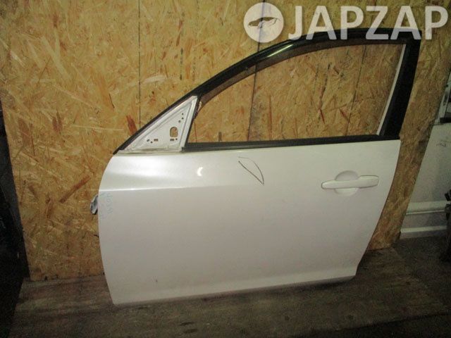 Дверь боковая для Mazda Axela BKEP  LF      Белый