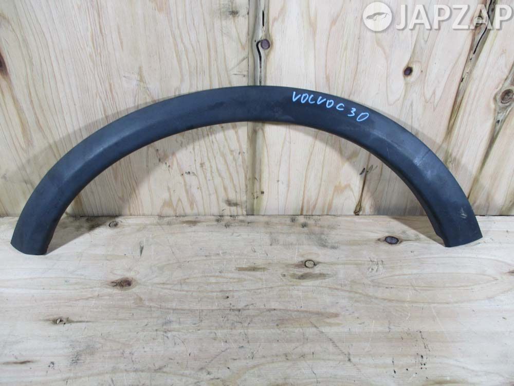 Накладка на крыло для Volvo C30 MK38  B5244S   право  31283137 